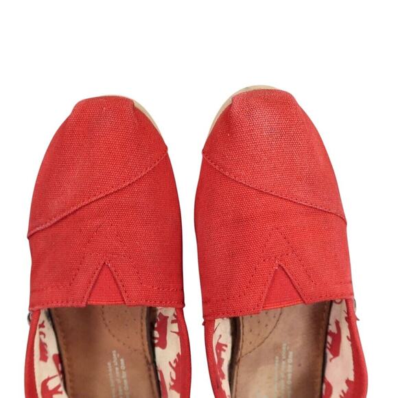 Toms Shoes Womens 6 Flats Casual Canvas Slip On Red Loafer Classic Alpargatas - Picture 7 of 12